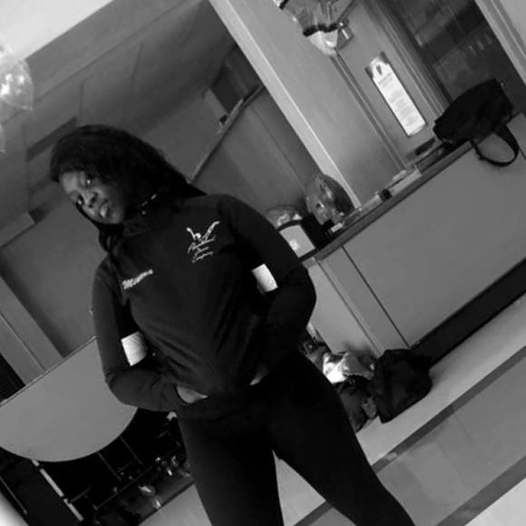 Meet your Posher, Mianna - Picture 1 of 1